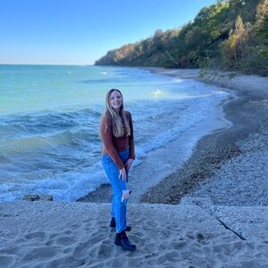 Meet your Posher, Rachel